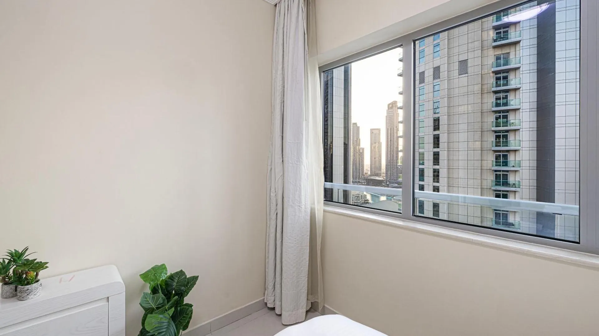 Apartment Damac Maison Mall Street 3 Bedroom Burj Khalifa View With Gym And Pool 1 Minute Walk To Dubai Mall