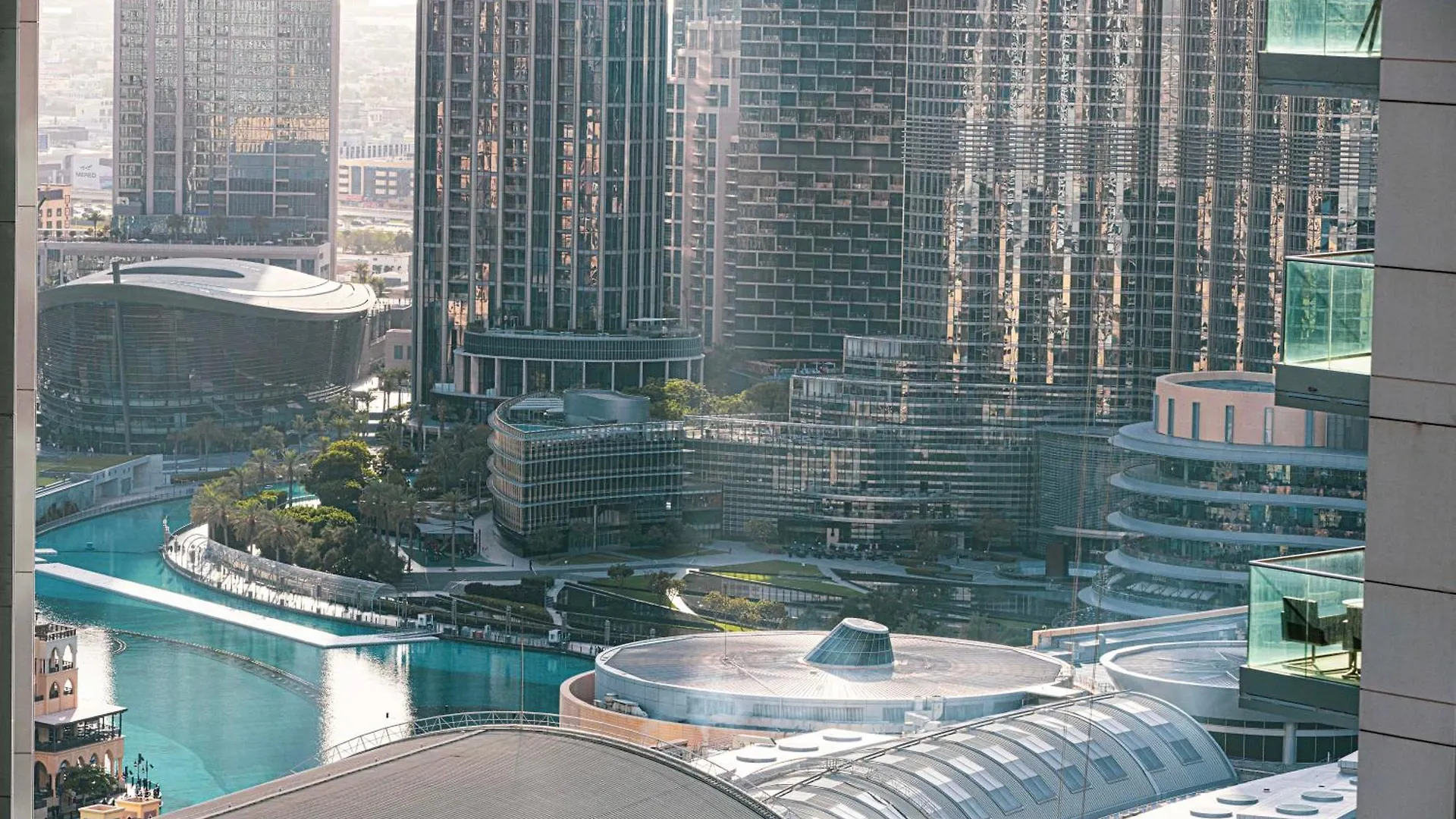Damac Maison Mall Street 3 Bedroom Burj Khalifa View With Gym And Pool 1 Minute Walk To Dubai Mall