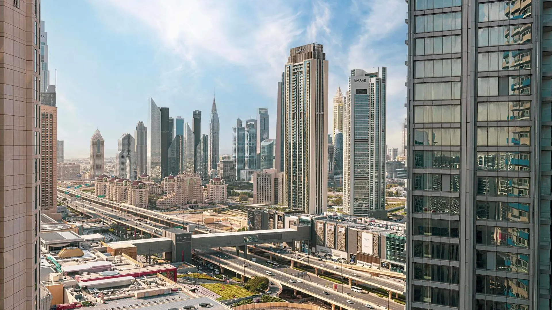 Damac Maison Mall Street 3 Bedroom Burj Khalifa View With Gym And Pool 1 Minute Walk To Dubai Mall Apartment
